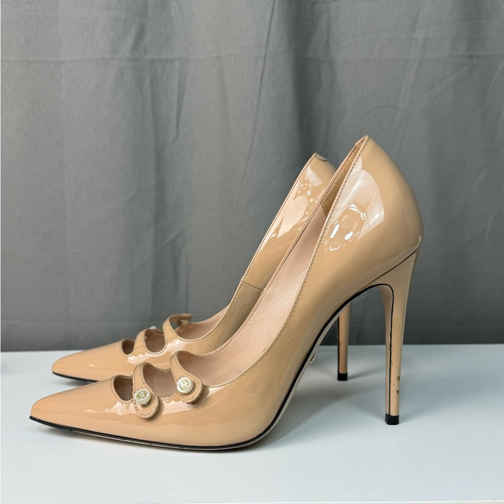 Gucci nude patent leather stilettos